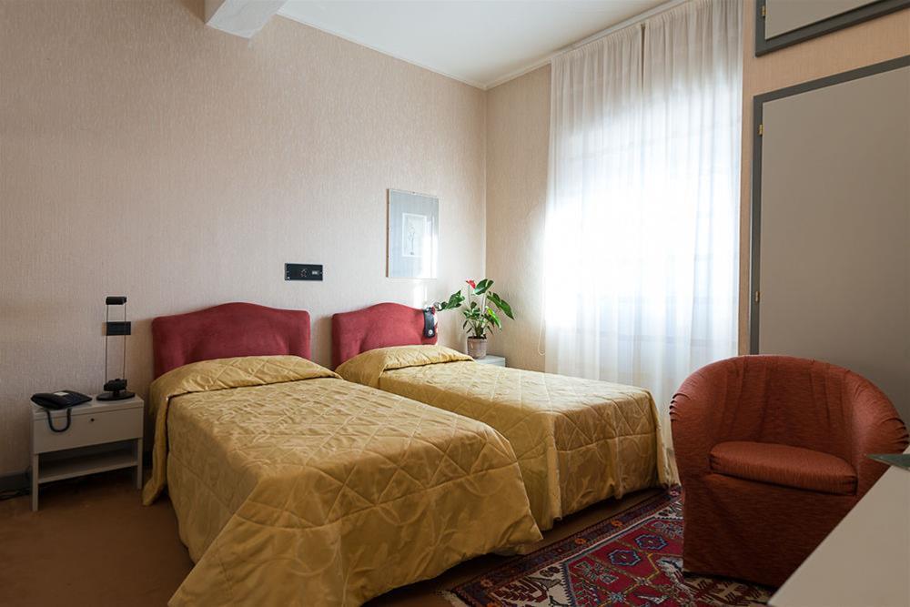 Palazzo Loup Hotel Loiano Экстерьер фото
